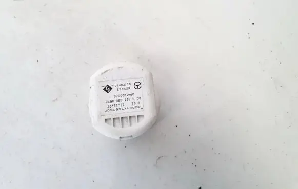 Mercedes-Benz Vaneo W414 Air quality sensor A2118300572 2941000378