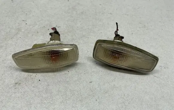 KIA Sorento Front fender indicator light 923033B1 E130290