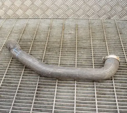 Ford Focus Intercooler hose/pipe CV616C646AJ