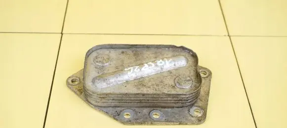 Fiat 500 Engine oil radiator 6713150 312A2000