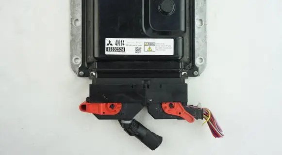Mitsubishi Outlander Engine control unit/module 1860C524 2757006151