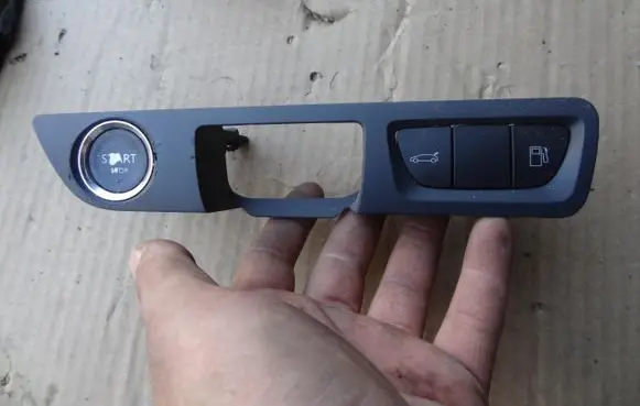 Engine start stop button switch