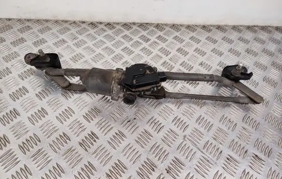 Lexus IS 220D-250-350 Front wiper linkage and motor 8511053040