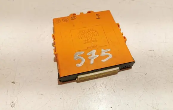 Lexus IS 220D-250-350 Other control units/modules 8967053110