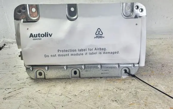 Volvo V70 Passenger airbag 31271211