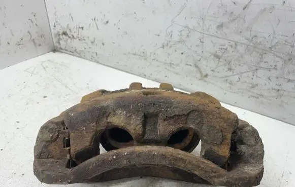 Hyundai H-1, Starex, Satellite Front brake caliper