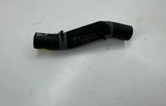 Audi A5 Engine coolant pipe/hose 8W0145925S