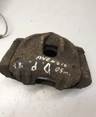 Toyota Avensis T250 Front brake caliper 4775005060
