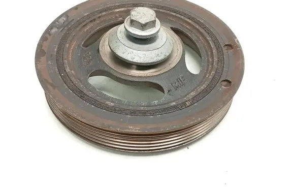 Ford Fiesta Crankshaft pulley 9654961080