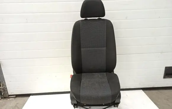Mercedes-Benz Sprinter W906 Front driver seat 