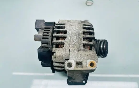 Mercedes-Benz B W245 Generator/alternator A2661540902