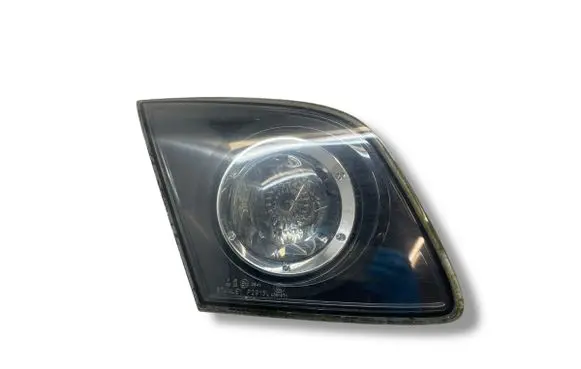 Tailgate rear/tail lights