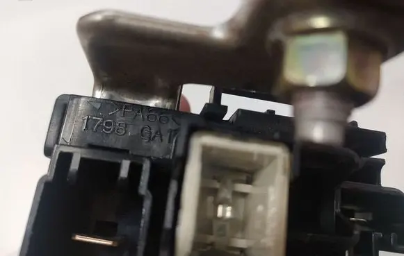 Toyota Prius (XW20) Battery relay fuse 1798GA1