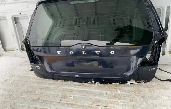 Volvo V70 Tailgate/trunk/boot lid 46746