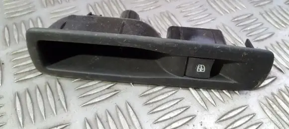 Renault Laguna III Electric window control switch 82944002R 1008769