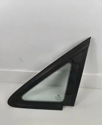 Volkswagen Touran I Front triangle window/glass 8577LGSV5FQZ