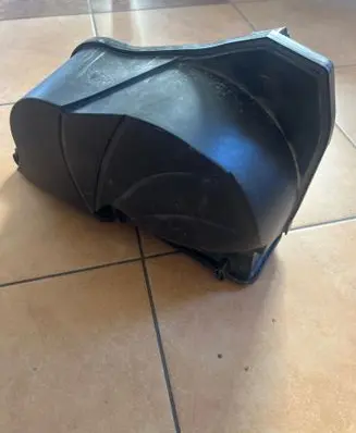 Mercedes-Benz C W204 Air intake duct part A2048303303 204830303