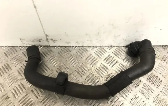 Volkswagen PASSAT B7 Engine coolant pipe/hose 1K0122291BM