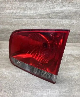 Volkswagen Touareg I Rear/tail lights 7L6945094H 161203