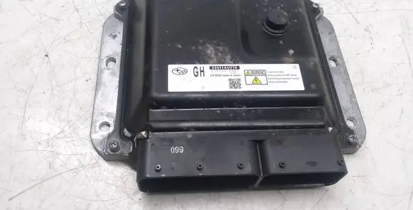 Subaru Outback Engine control unit/module 22611AU270 2757000991