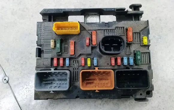 Citroen C4 Grand Picasso BSM Control unit 
