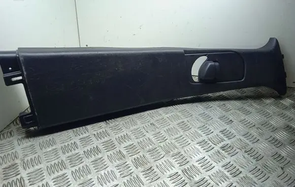 Jeep Grand Cherokee (B) pillar trim (top) I01525080INR