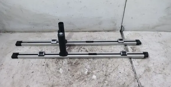 Volkswagen PASSAT B6 Trunk separation 3C9863555