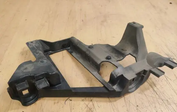 BMW X5 E53 Headlight/headlamp mounting bracket 224568 224568RE
