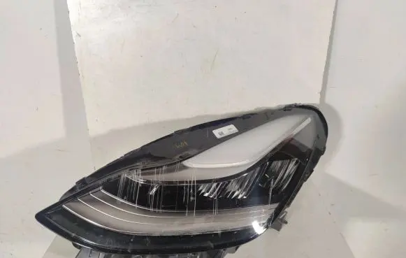 Tesla Model 3 Headlight/headlamp 107737500C L90137042 19331232319