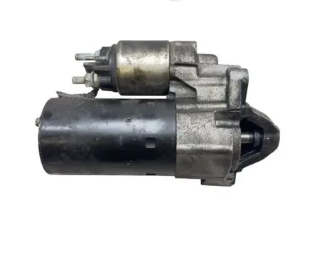 Renault Megane III Starter motor 1005831666
