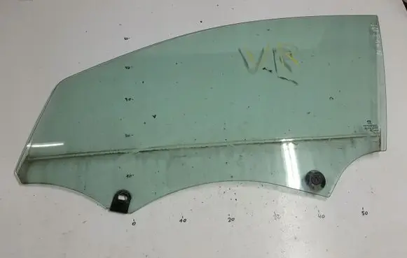 Peugeot 308 Sliding door window/glass 