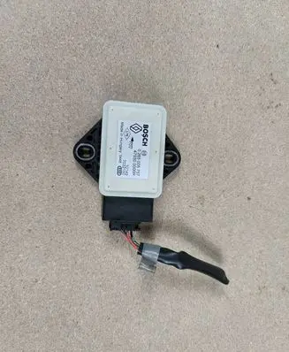 Nissan Qashqai ESP acceleration yaw rate sensor 47930 0006R