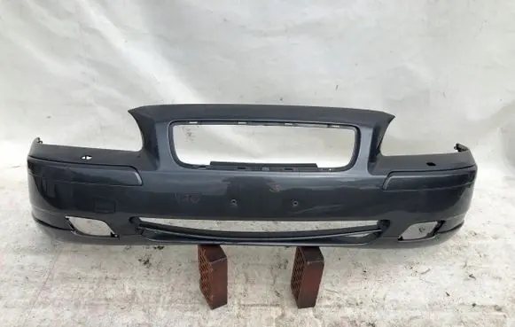 Volvo V70 Front bumper