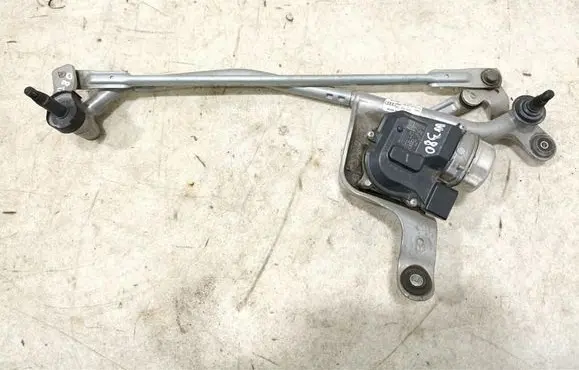 Front wiper linkage and motor