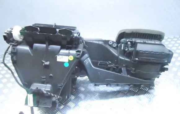 Interior heater climate box assembly