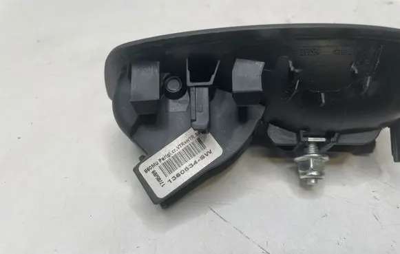 BMW 5 E60 E61 Front door interior handle 1360534