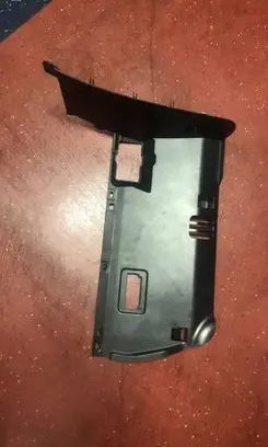 BMW 5 E60 E61 Dashboard lower bottom trim panel 7156235