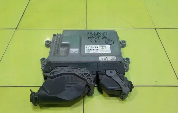 Mazda 6 Engine control unit/module SH1418881