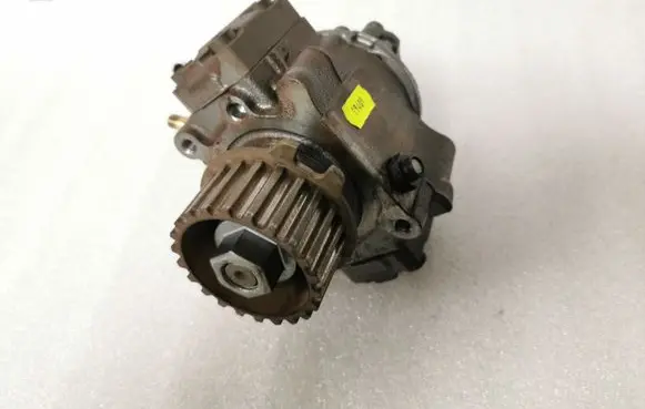 Volvo V60 Fuel injection high pressure pump 9676289780