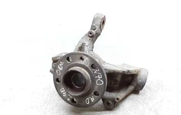 Volvo V70 Front wheel hub spindle knuckle