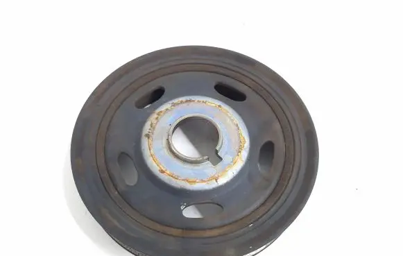 Peugeot 3008 II Crankshaft pulley