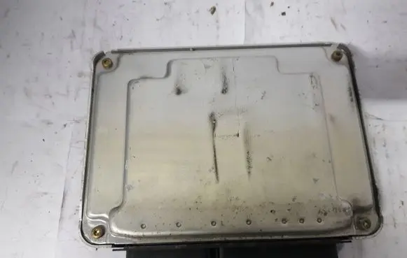 Volkswagen Golf IV Engine control unit/module 038906019AT 0281010974