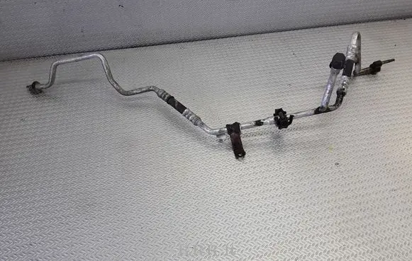Ford Maverick Air conditioning (A/C) pipe/hose