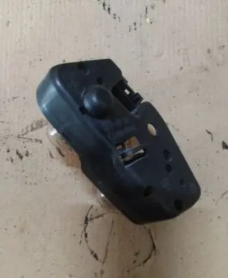BMW 3 E46 Tail light bulb cover holder 6907938