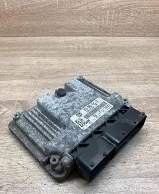 Skoda Octavia Mk2 (1Z) Engine control unit/module ECU 03G906021LB 0281013238 Used