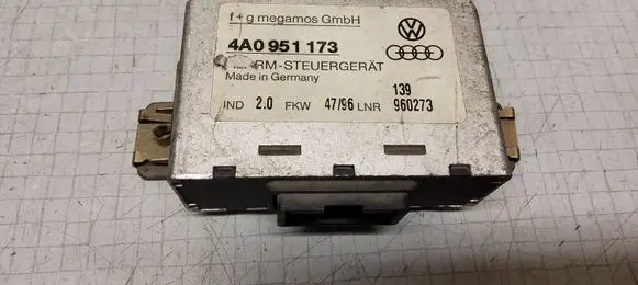 Audi A6 S6 C4 4A Alarm control unit/module 4A0951173