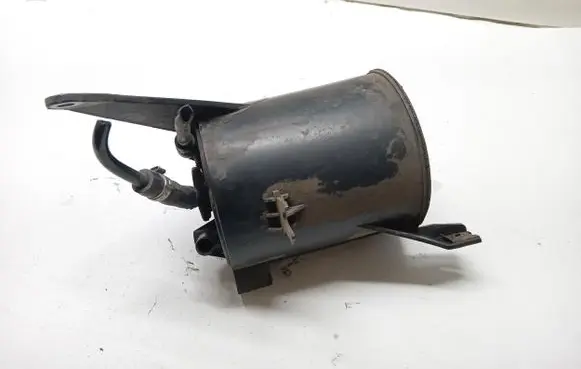 Volvo V40 Active carbon filter fuel vapour canister 30611535