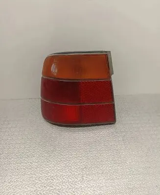 BMW 5 E34 Rear/tail lights 63215R6