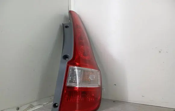 Hyundai i30 Rear/tail lights 92402-2R1