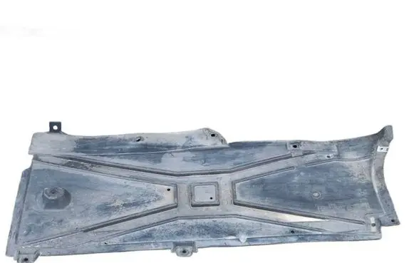 BMW 7 E38 Pickup box liner 8242710 51718242710